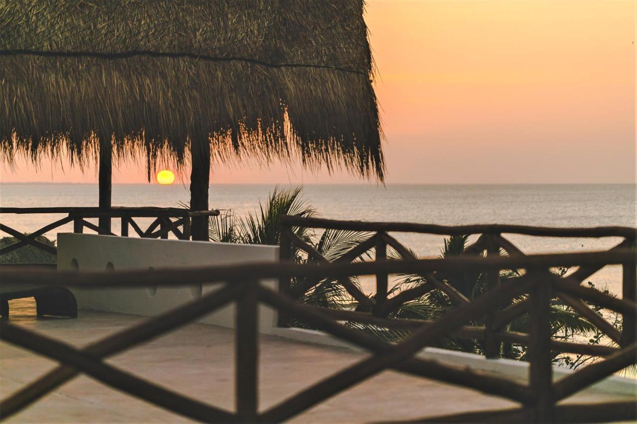 La Puerta Azul Beachfront - Adults Only Isla Holbox Exterior foto
